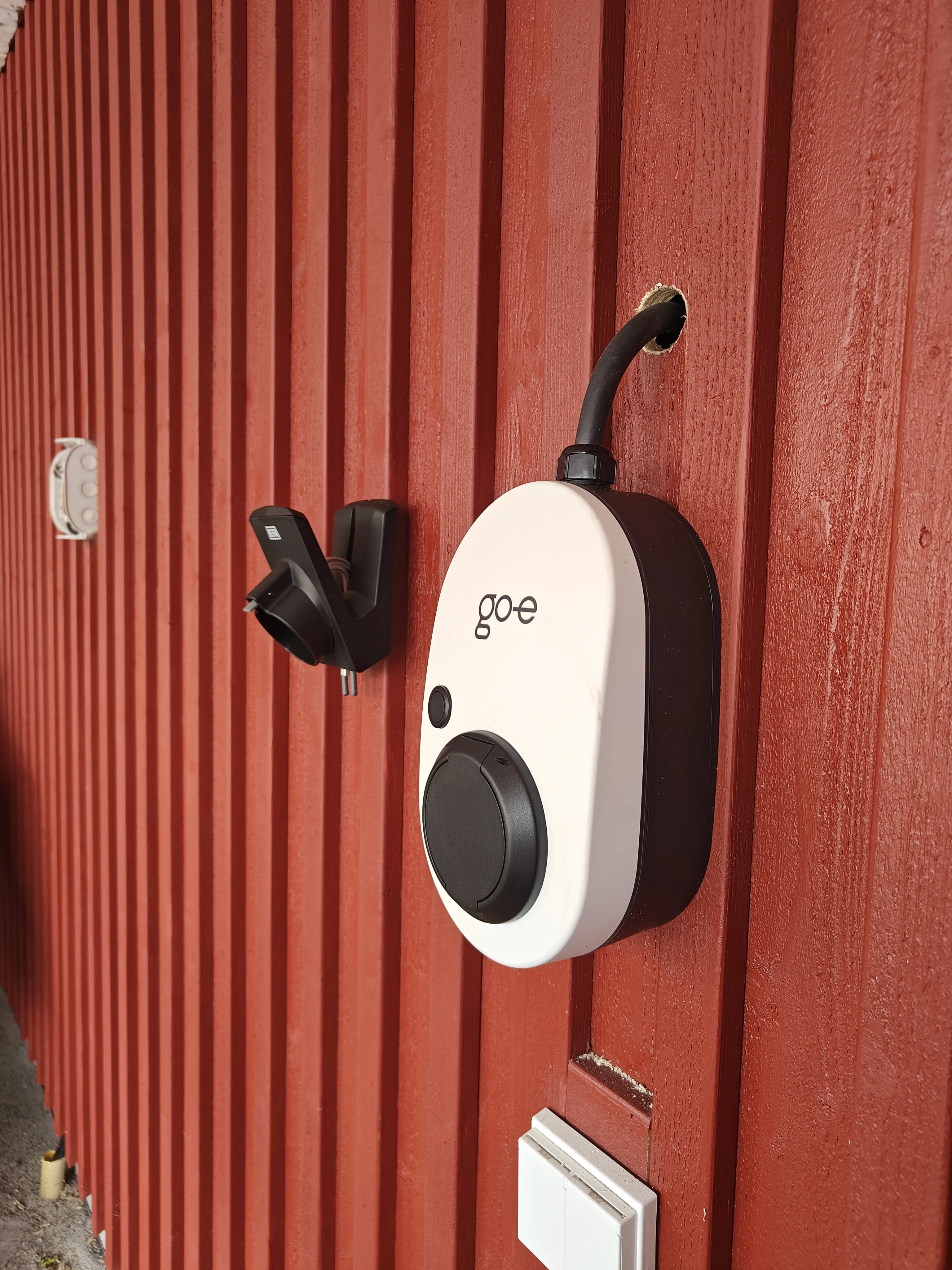 Sähköasentajan työturvallisuus ja laadukas asennustyö